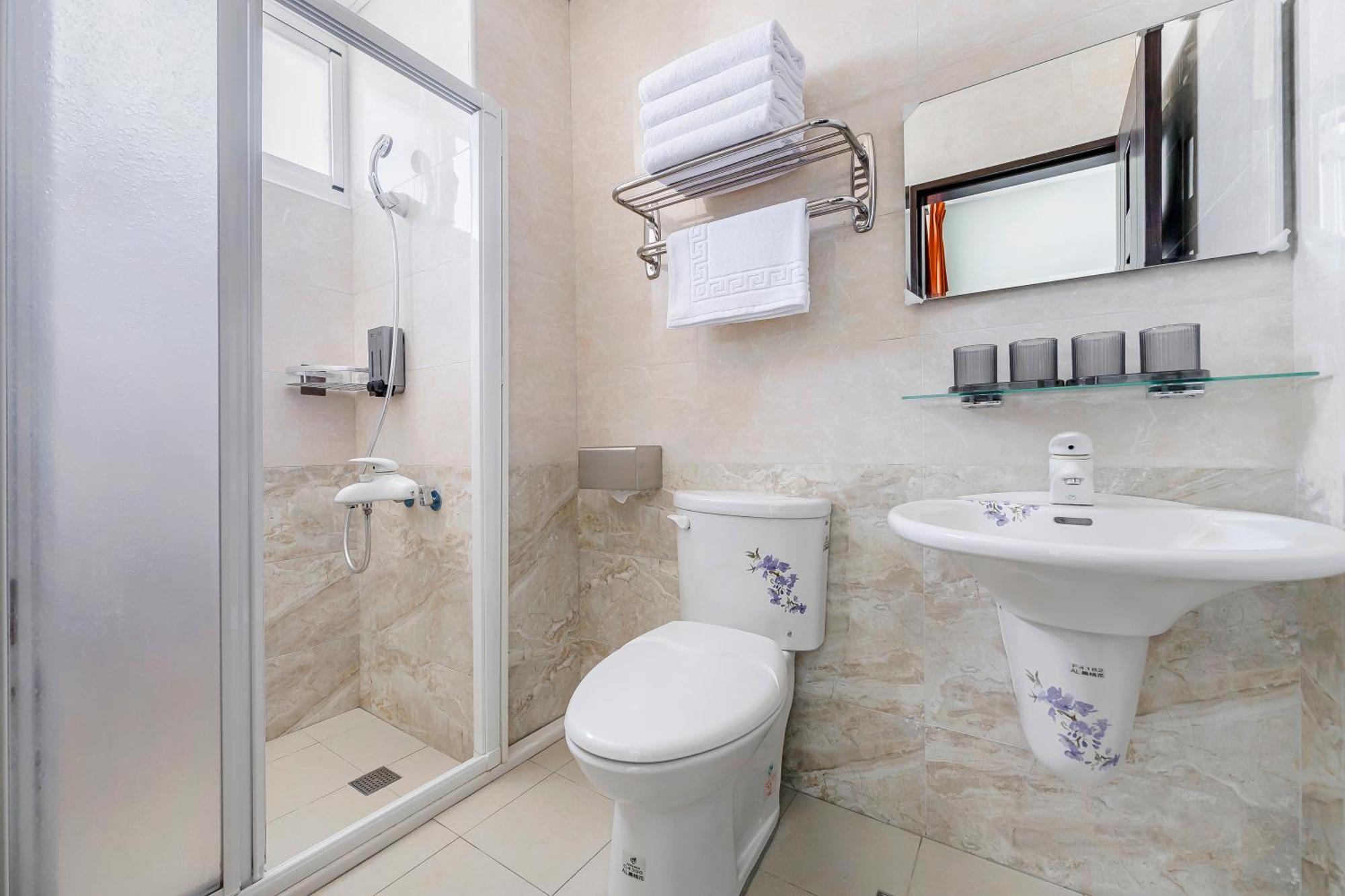 Oriental Blue Inn Taitung Екстер'єр фото